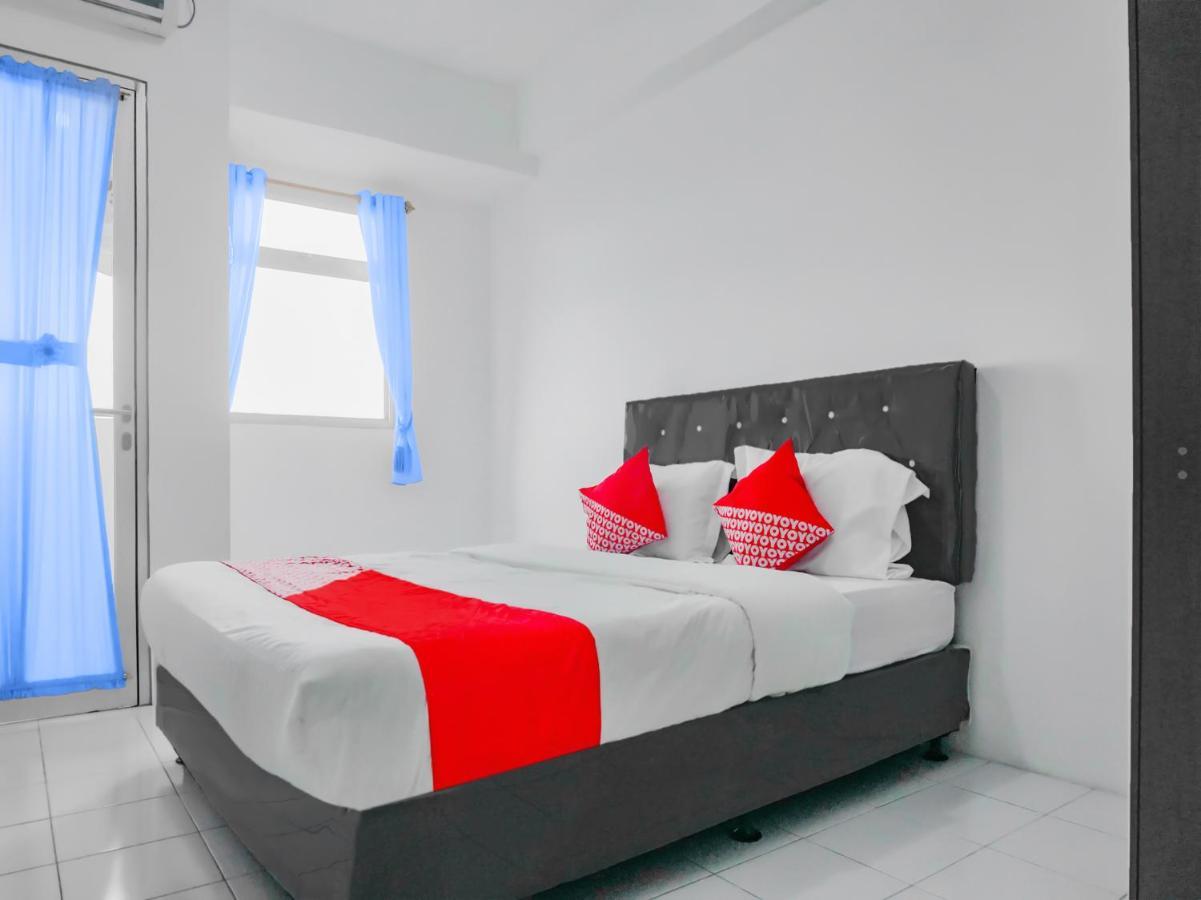 Vaccinated Staff - OYO 90241 Gunung Putri Square Apartment Bogor Exterior foto